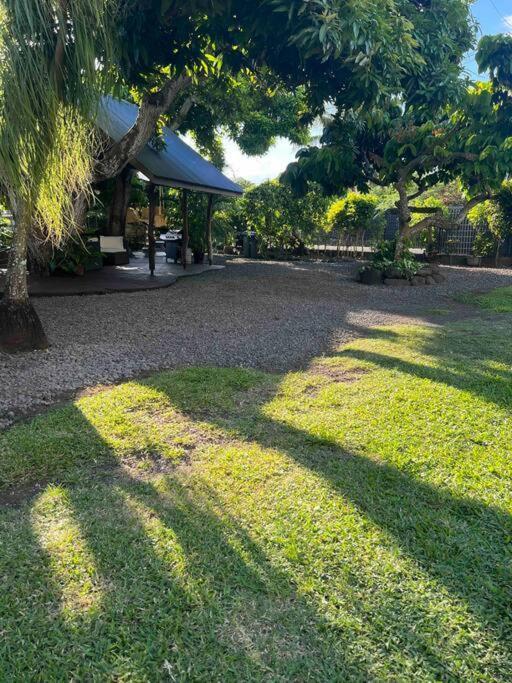 Heitiare Lodge Paea Exterior foto